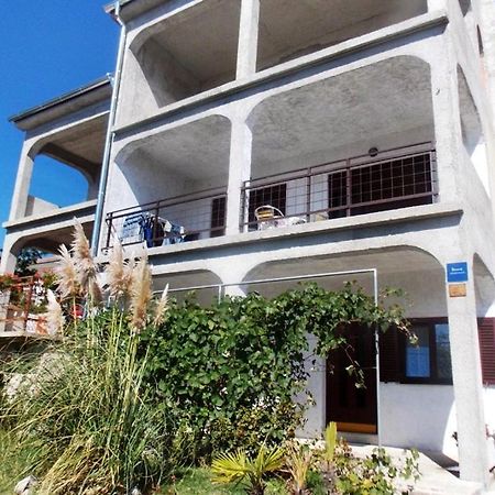 Apartments With A Parking Space Novi Vinodolski - 5600 Exterior photo